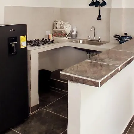 Hermoso Apartamento Con Servicios Y Garaje. Florencia  Exterior photo