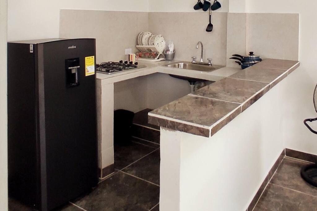 Apartment Hermoso Con Servicios Y Garaje. *