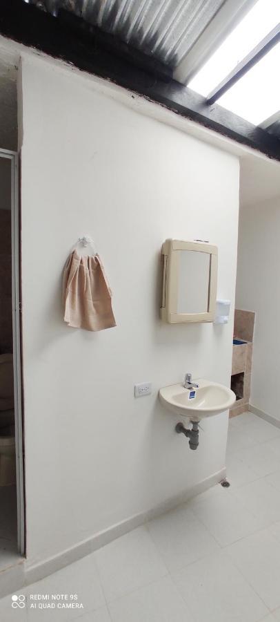 Hermoso Con Servicios Y Garaje. Apartment *